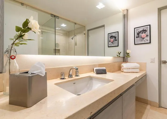 Apartamento Private Balcony Rooftop Lounge Free Parking